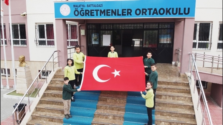 Öğrencilerden Çanakkale Şehitleri İçin Anlamlı Klip