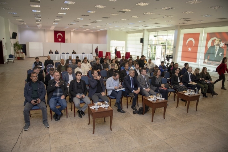 Kriz Merkezi, Korona Virüsle Mücadelede İlk Toplantısını Yaptı