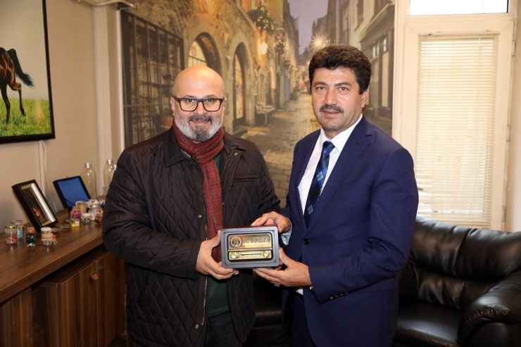 Rektör Sarıbıyık, “Öğrencilerimizin Mağdur Olmaması İçin Tedbirler Alıyoruz”