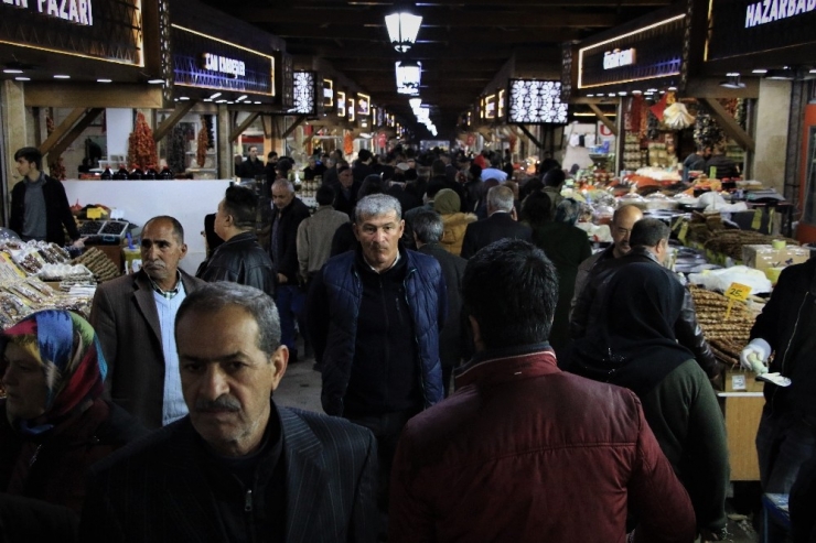 Korona Virüsüne Karşı Tedbirler Arttı, Doğal Ürünlere Talep Çoğaldı