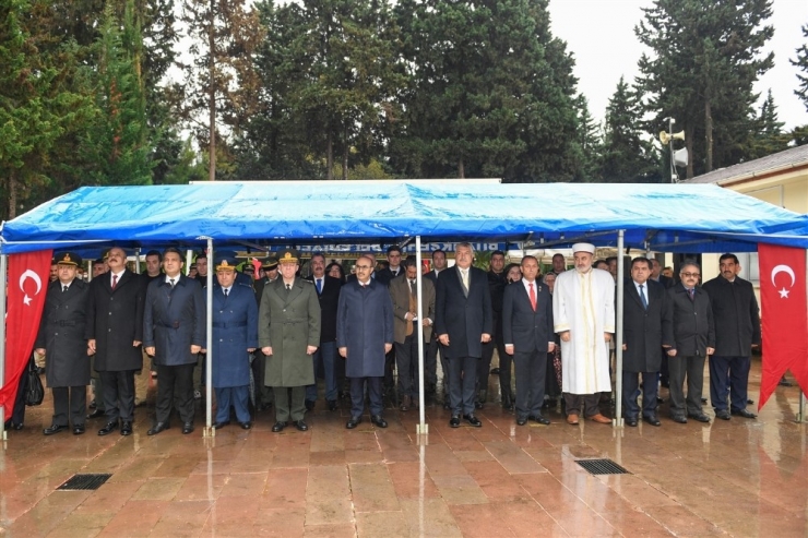 Şehitler Saygıyla Anıldı