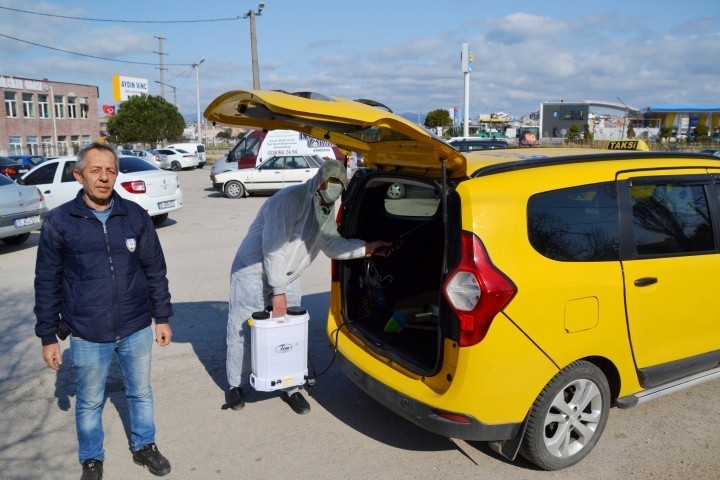 Ticari Taksiler Dezenfekte Edildi