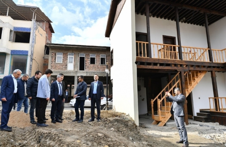 Başkan Çınar, Yatırımları Yerinde İnceledi