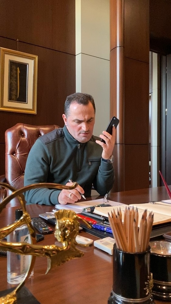 Başkan Yıldız’dan Virüs Salgını Nedeniyle Evlerinden Çıkmayan Yaşlılara Destek