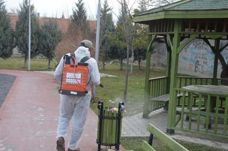 Çifteler’de Dezenfekte Çalışmaları Sürüyor