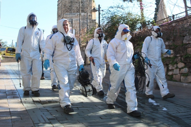Tarihi Kaleiçi’ne Korona Virüs Dezenfektesi