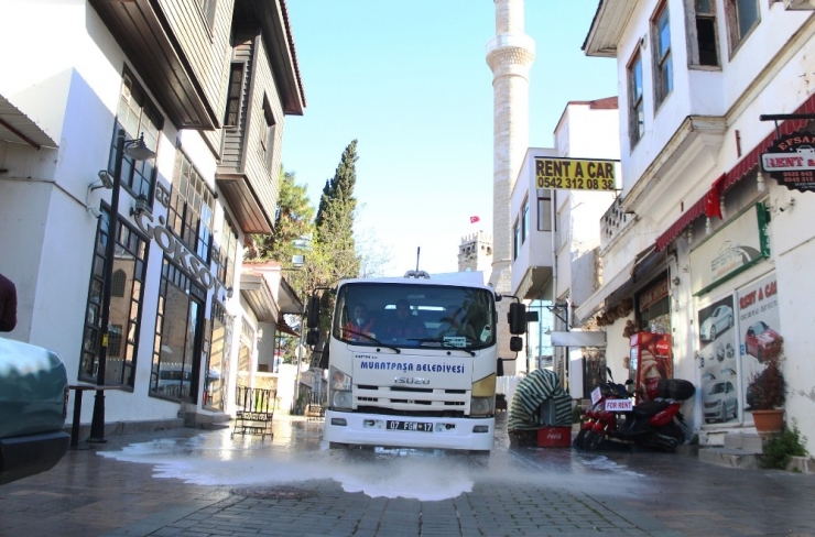 Tarihi Kaleiçi’ne Korona Virüs Dezenfektesi