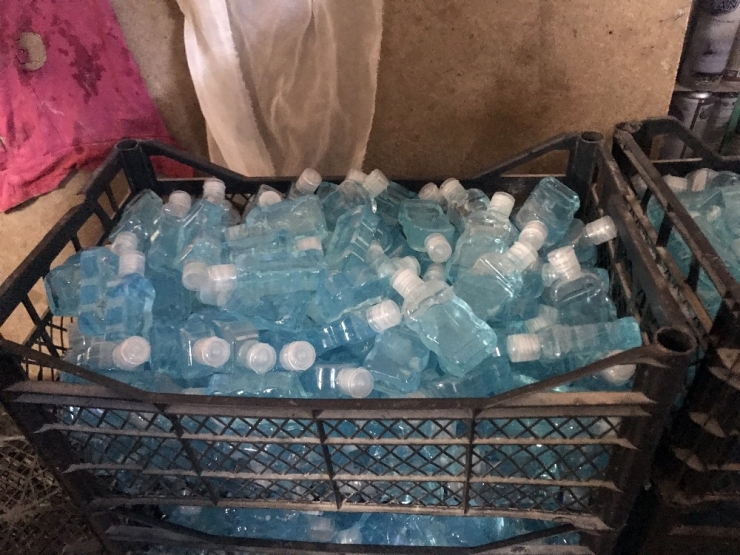 İstanbul’da Sahte Dezenfektan Operasyonu