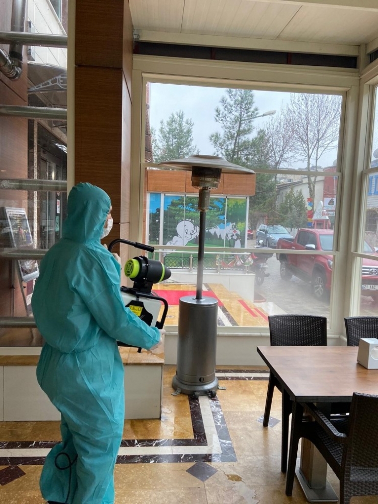 Kadayıfçı Sıtkı Usta, İmalathane Ve İşletmeleri Dezenfekte Etti