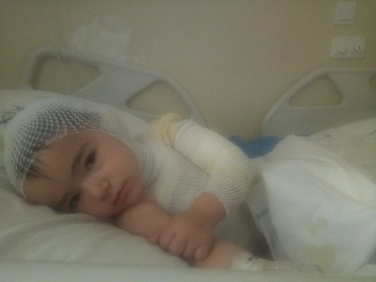 Kahraman Anne Kızını Alevlerin İçerisinden Kurtardı