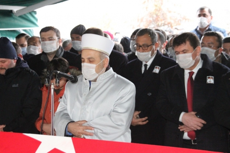 Kaymakam Dede Musa Baştürk, Erzincan’da Son Yolculuğuna Uğurlandı