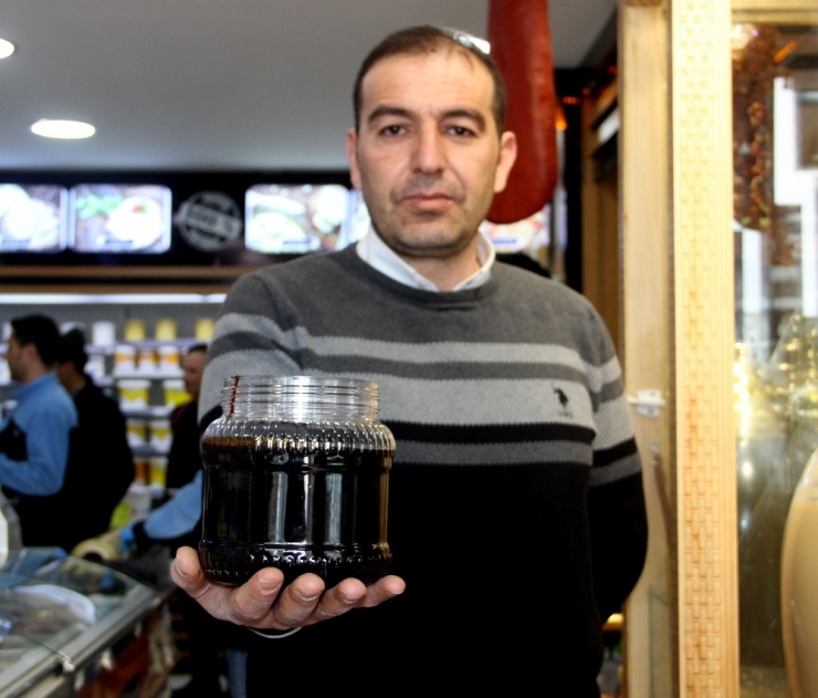 Korona Virüsüne ‘Dut Pekmezli’ Önlem