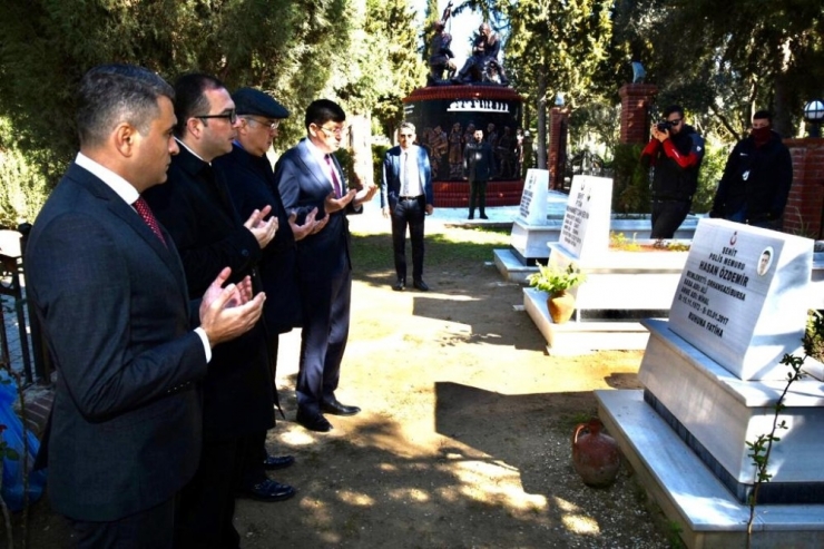 Başkan Özcan Şehitleri Unutmadı