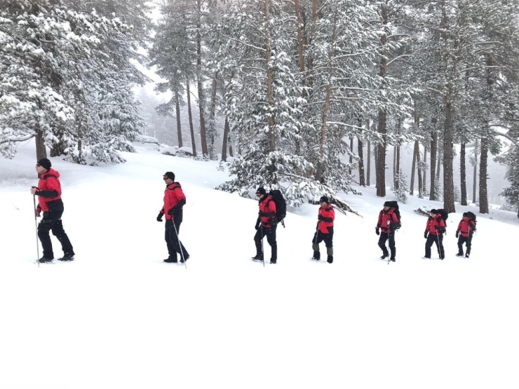 Sarıkamış Jandarma Arama Kurtarma Timi, 2634 Rakımda Çanakkale Zaferi Ve Şehitleri’ni Andı