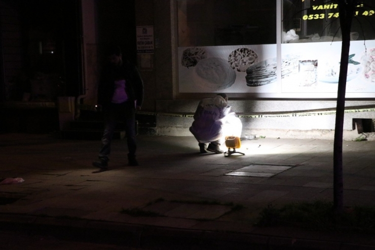 Yalova’da Silahla Sırtından Vurulan Bir Kişi Hayatını Kaybetti