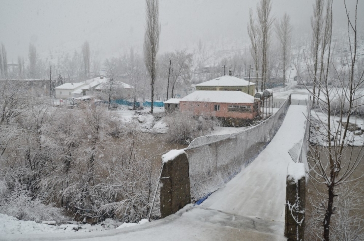 Beytüşşebap’ta Kar Yağışı