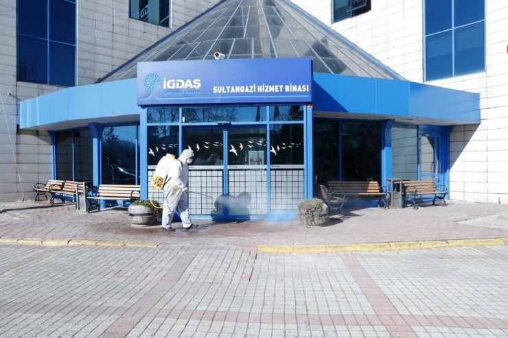 Sultangazi’de Dezenfekte Çalışmaları Aralıksız Sürüyor