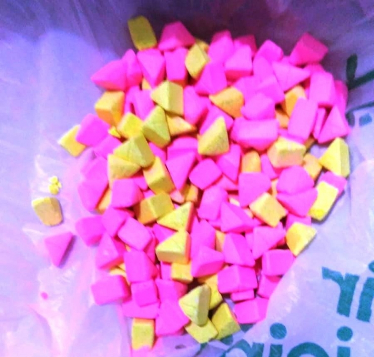 Tavşanlı’da Uyuşturucu Operasyonu: 2 Gözaltı