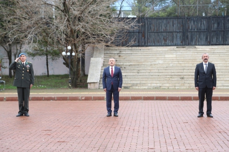 Tunceli’de Çanakkale Zaferi’nin 105. Yıl Dönümü Ve 18 Mart Şehitleri Anma Günü