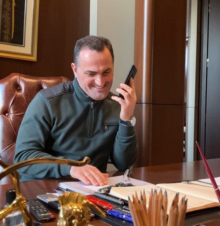 Başkan Yıldız’dan Virüs Salgını Nedeniyle Evlerinden Çıkmayan Yaşlılara Destek