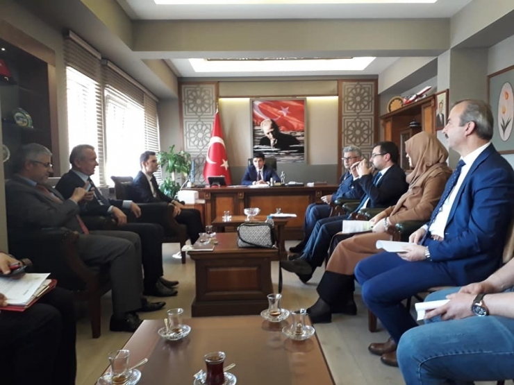 Çaycuma’da Koronavirüs Tedbirleri Toplantısı Gerçekleşti