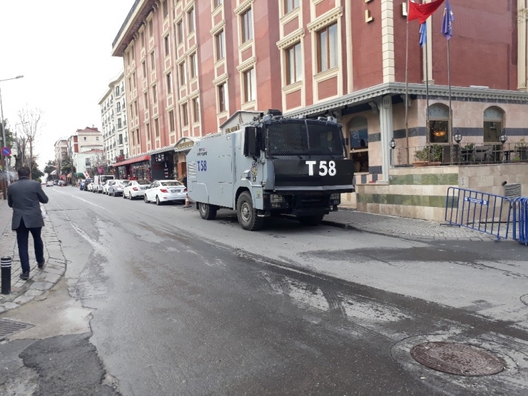 Karantina Altındaki 2’inci Günde Yoğun Güvenlik Önlemleri Sürüyor