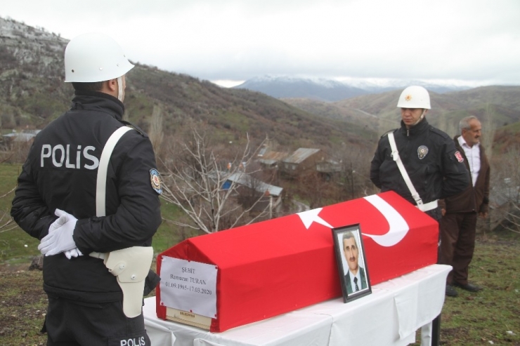 Şehit Müdür Yardımcısı Turan, Son Yolculuğuna Uğurlandı
