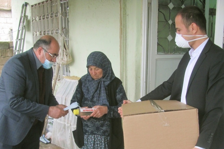 Araban’da "Virüse Karşı Yaşlılarımızın Yanındayız" Projesi