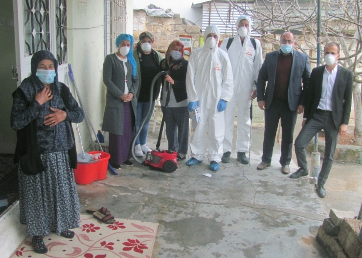 Araban’da "Virüse Karşı Yaşlılarımızın Yanındayız" Projesi