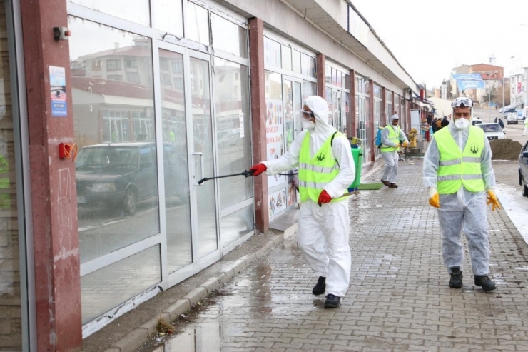 Ticarethanelerde İlaçlama Seferberliği