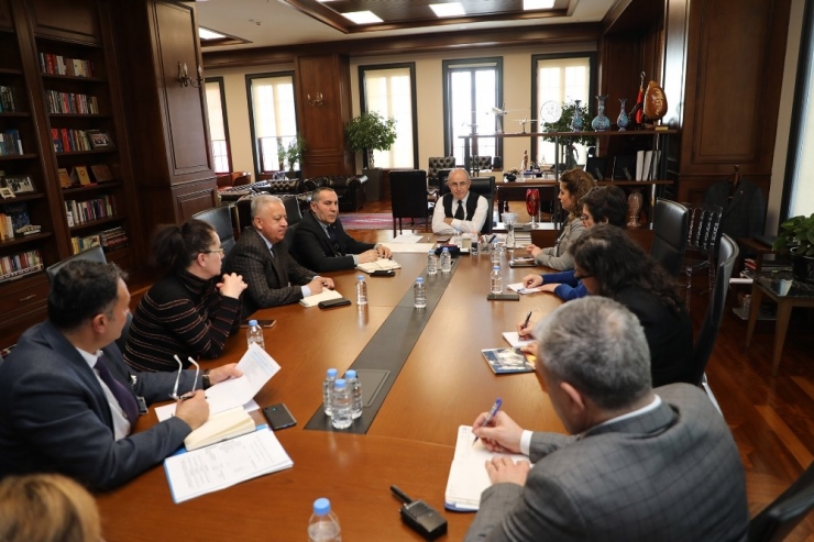 Büyükçekmece, Korona Virüs Önlemlerinden Taviz Vermiyor