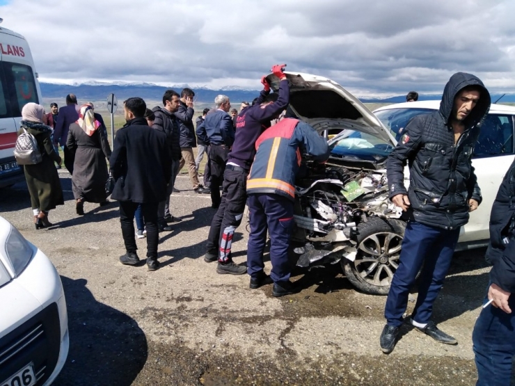Bingöl’de Trafik Kazası: 6 Yaralı