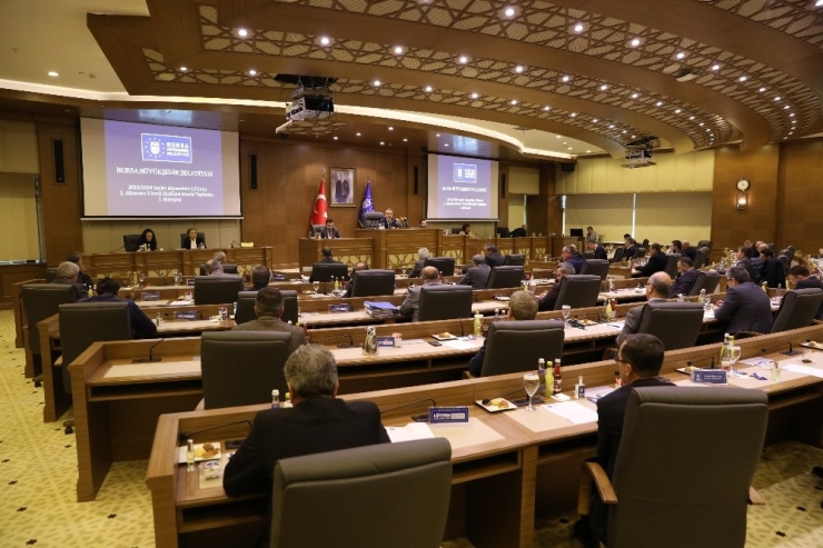 Başarılı Personeller Mecliste Taltif Edildi