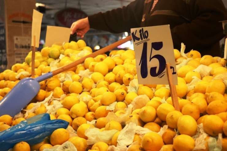 C Vitaminin Kaynağı Olan Limona Talep Arttı