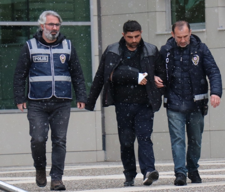 Bolu’da Dayısını Döverek Öldüren Şahıs Tutuklandı