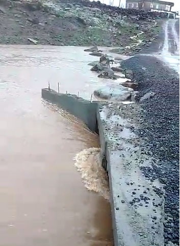 Kırsal Bölgelerde Yapılan Menfezler Sel Baskınlarını Önledi