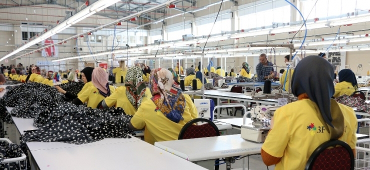 Başkan Sekmen Tekstilkent’i Gezdi