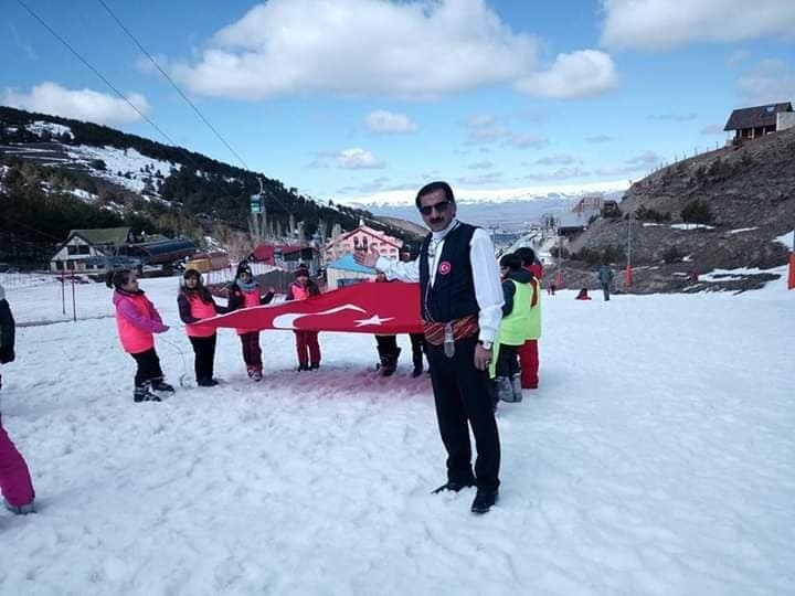 Erzurumlu Sanatçıdan Korona Virüsüne Beste