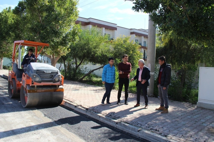 Finike’nin Bozulan Yollarında Onarım Çalışması Başladı