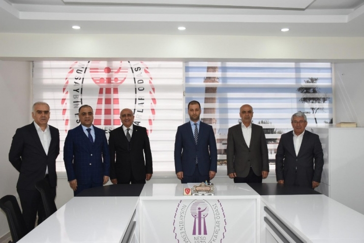 Nusaybin’deki Stk’lardan Vatandaşlara ’Evinde Kal’ Çağrısı