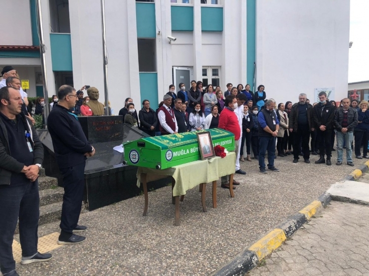 Marmaris Devlet Hastanesi’nden Eski Başhekimine Veda