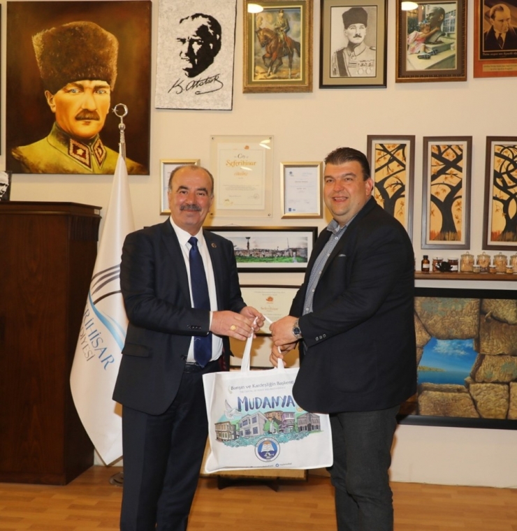 Başkan Türkyılmaz, Tunç Soyer İle Cittaslow İçin Buluştu