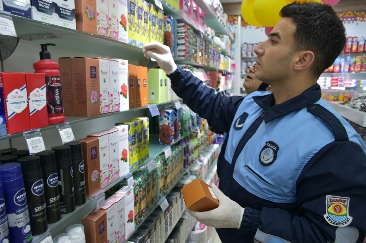 Tarsus’ta Kozmatik Ürün Satan İşletmeler Denetlendi