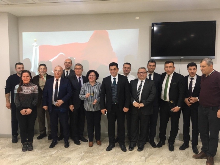 Uşak Üniversitesi Yılın Finans Ve İş Dünyası ’En’lerini Seçti