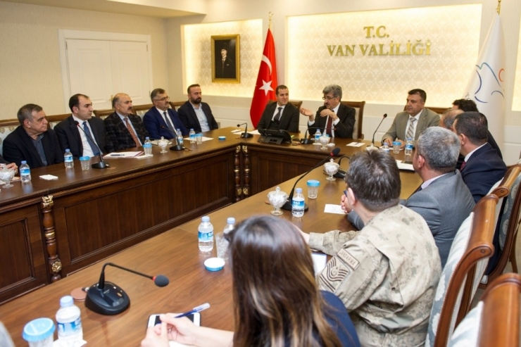 Van’da ‘Korona Virüs’ Konulu Toplantı