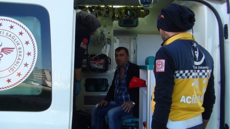 Işık İhlali Kazası: 3 Yaralı