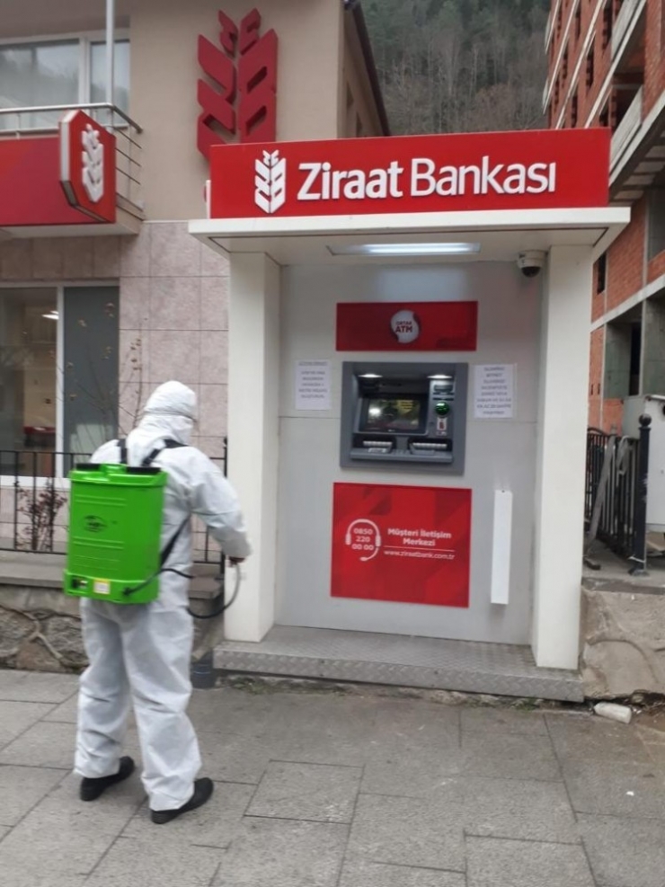 Rize’de 184 Bin Kişilik Yoğunluk Öncesi Atm’lerde Koronavirüs Önlemi
