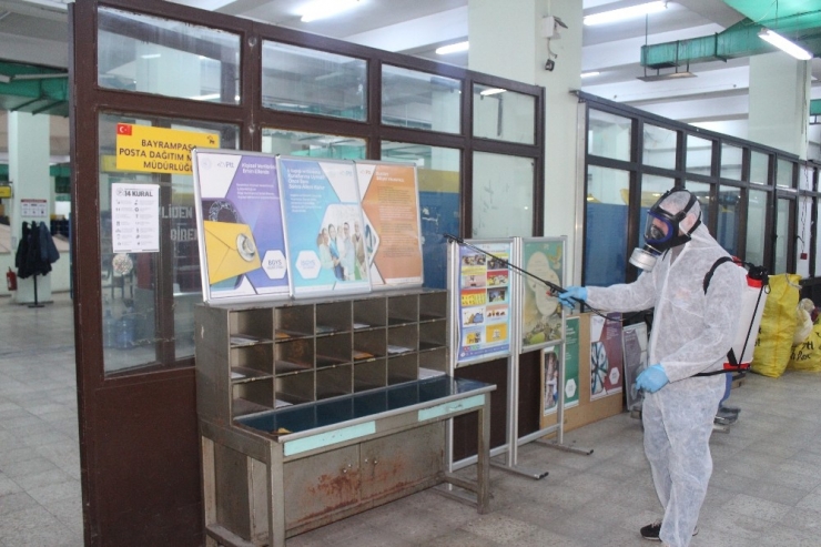 Zeytinburnu’ndaki Ptt’ler Dezenfekte Edildi