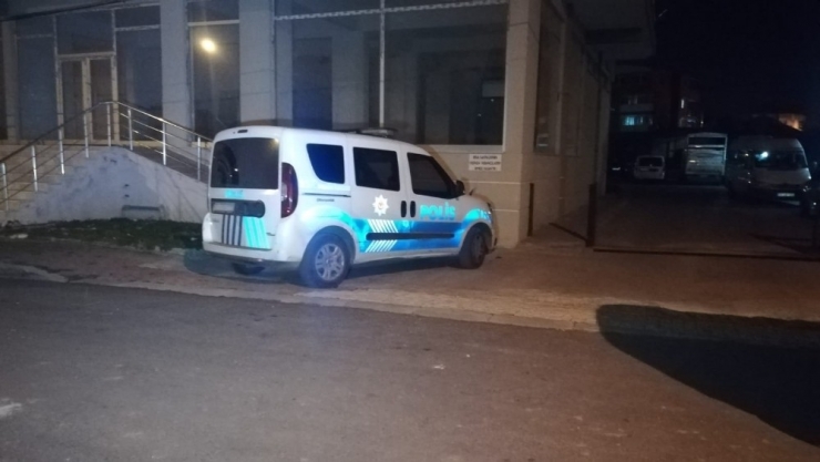 İzmir’de Silahlı Kavga: 2 Yaralı