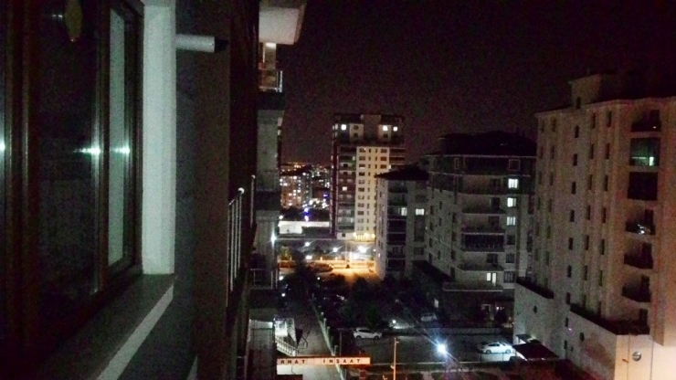 Sağlık Çalışanlarına Alkışlı Destek 2. Gün De Sürdü